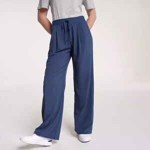 Like New CALIA by Carrie Underwood Women's Blue Wide-Leg Pants